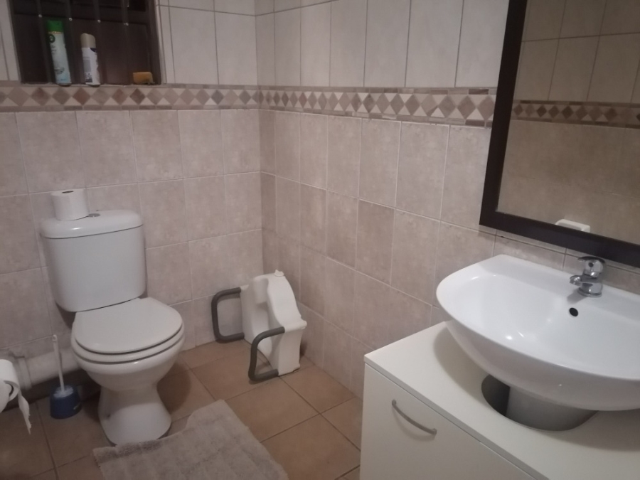 2 Bedroom Property for Sale in Potchefstroom North West